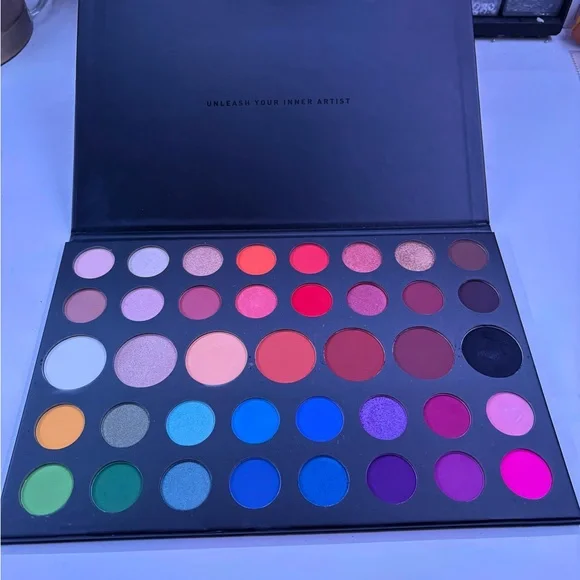 Morphe James Charles Signature Eyeshadow Palette - Black - Picture 2 of 3